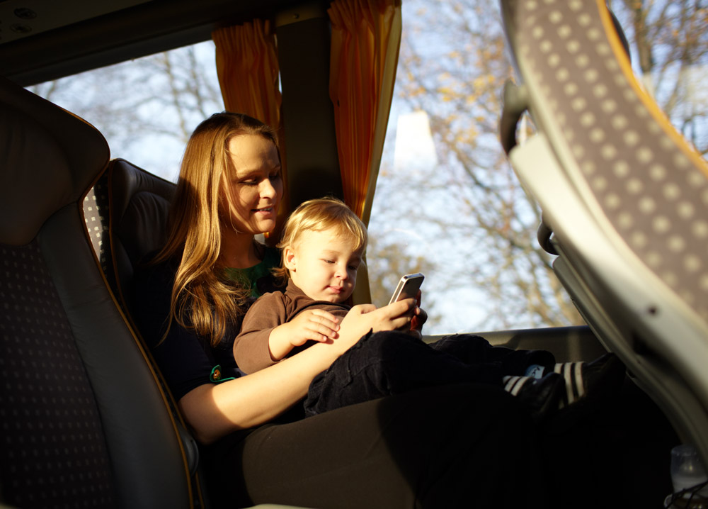 Guia para viajar de ônibus com bebês